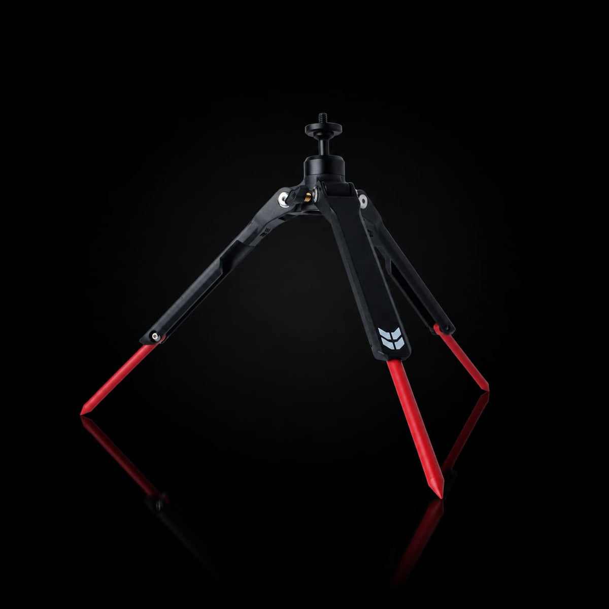 Replacement Aluminum Tripod for the FLi-Pro 8' Telescoping Light
